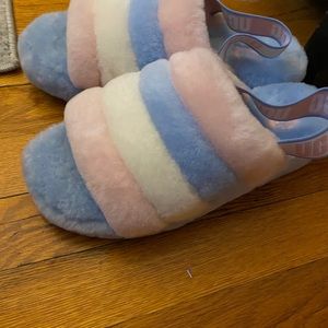 New never worn ugg fluff yeah slide slipper pride